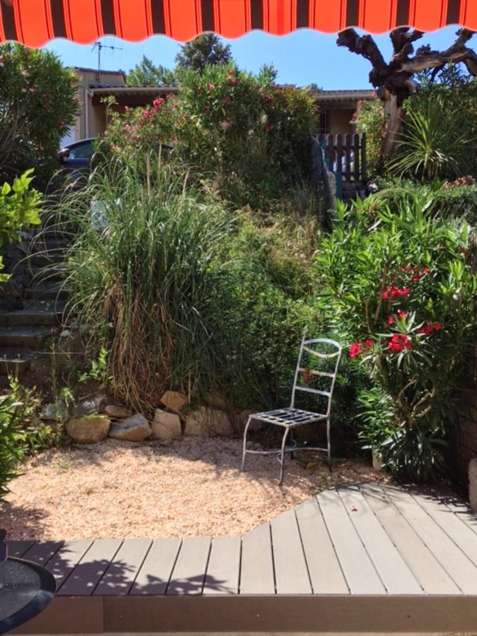 Maison Charmante A Cogolin Avec Vue Sur La Mer Et Piscine エクステリア 写真